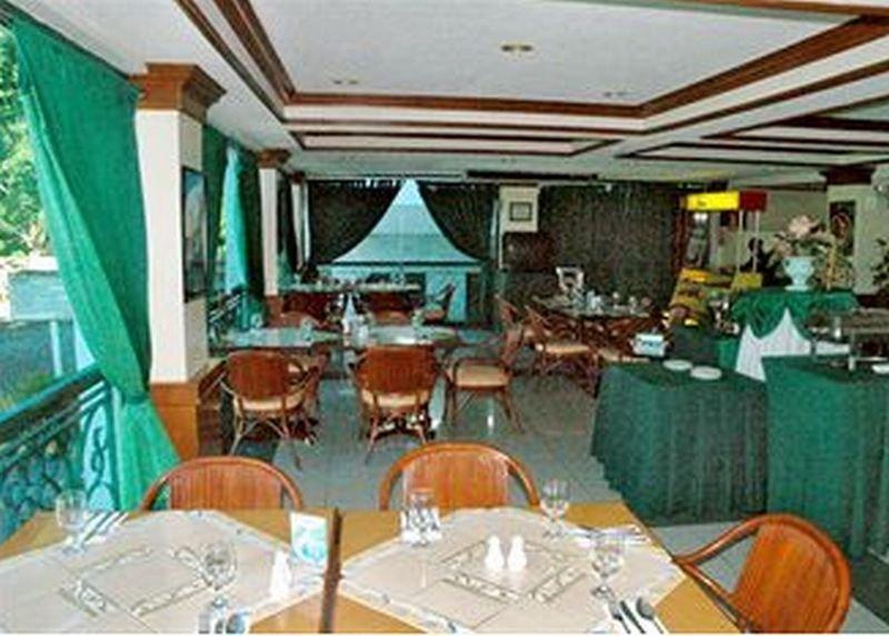 Days Hotel Mactan Cebu Lapu-Lapu City Exterior photo